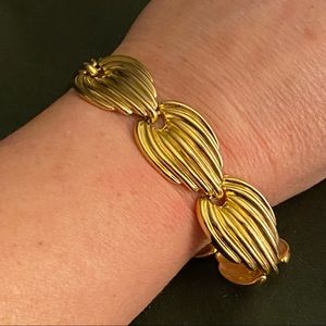 Vintage Galbani Gold Leaf Link Bracelet